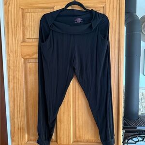 Commando Black Pants - Ankle Length